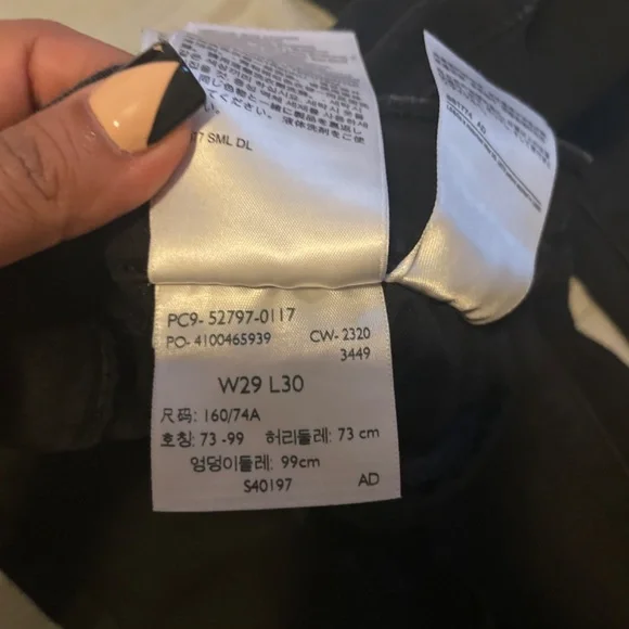 Black Ripped High Rise Levis Jeans - Picture 4 of 5